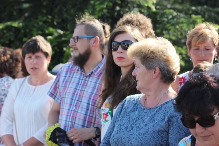 Powitanie ikony MB Częstochowskiej w Bednarach