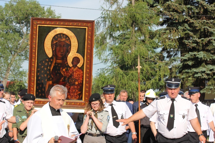 Powitanie ikony MB Częstochowskiej w Bednarach