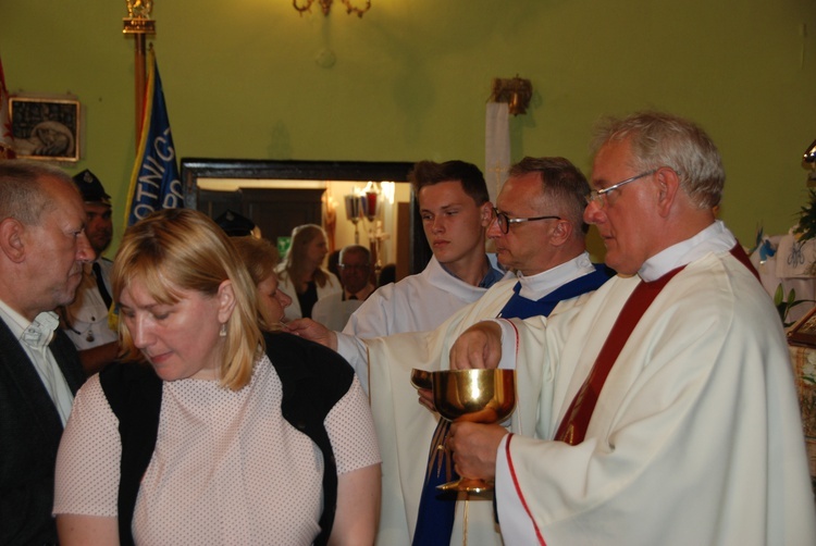 Powitanie ikony MB Częstochowskiej w Bednarach