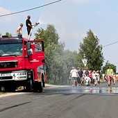 Czasami na trasie jest bardzo gorąco. Na szczęście są na to sposoby.