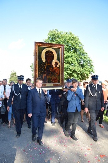 Powitanie ikony MB Częstochowskiej w Kompinie