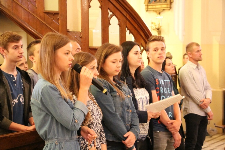 Czuwanie przed ikoną MB Częstochowskiej w Zdunach