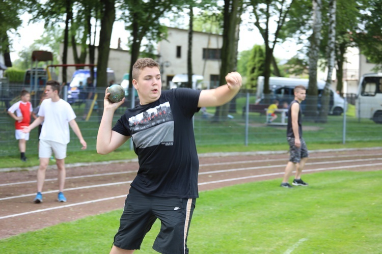 Lekkoatletyczna Spartakiada Służby Liturgicznej w Zabrzegu - 2017