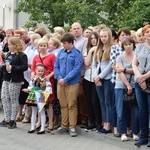 Powitanie ikony MB Częstochowskiej w parafii MB Nieustającej Pomocy w Łowiczu