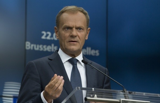 Tusk pozytywnie o współpracy polskiego rządu z Macronem