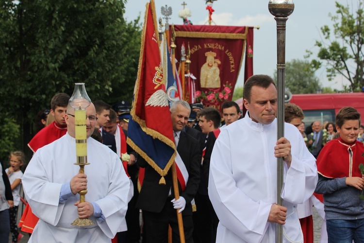 Powitanie ikony MB Częstochowskiej w katedrze łowickiej