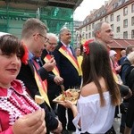 Święto Wrocławia - pochód i uroczysta sesja rady miasta