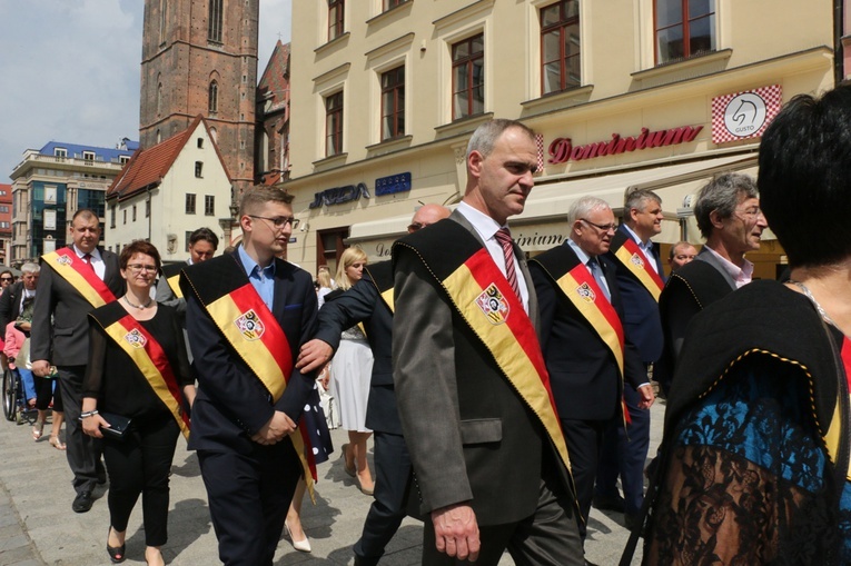 Święto Wrocławia - pochód i uroczysta sesja rady miasta