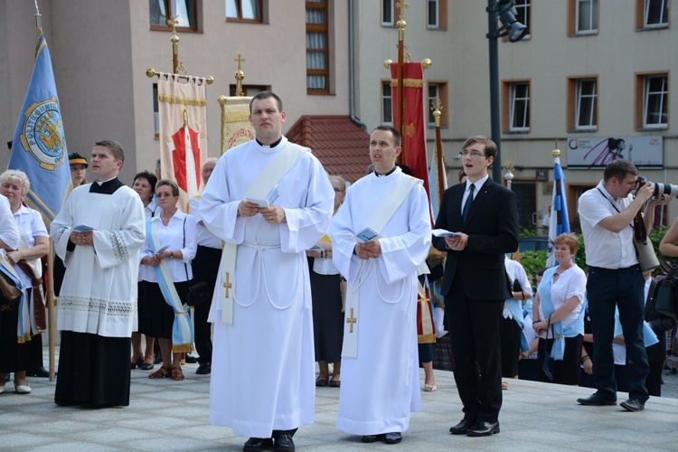 Matka Boża Opolska na ulicach miasta