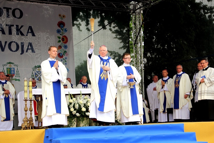 Pożegnanie ikony MB Częstochowskiej w diecezji łowickiej cz. I