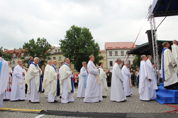 Pożegnanie ikony MB Częstochowskiej w diecezji łowickiej cz. I