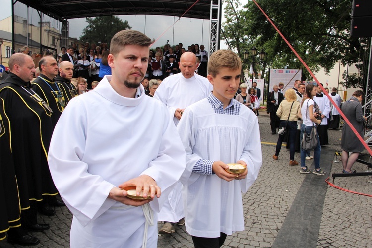 Pożegnanie ikony MB Częstochowskiej w diecezji łowickiej cz. I