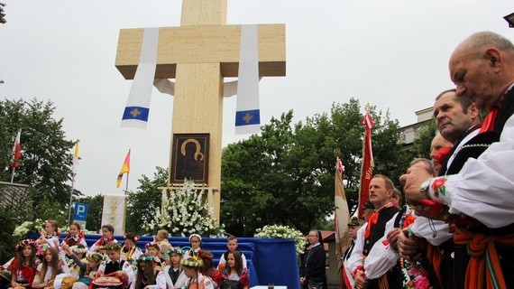 Pożegnanie ikony MB Częstochowskiej w diecezji łowickiej cz. I