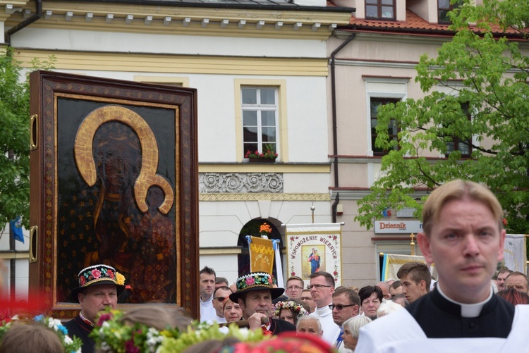 Pożegnanie ikony MB Częstochowskiej w diecezji łowickiej cz. II