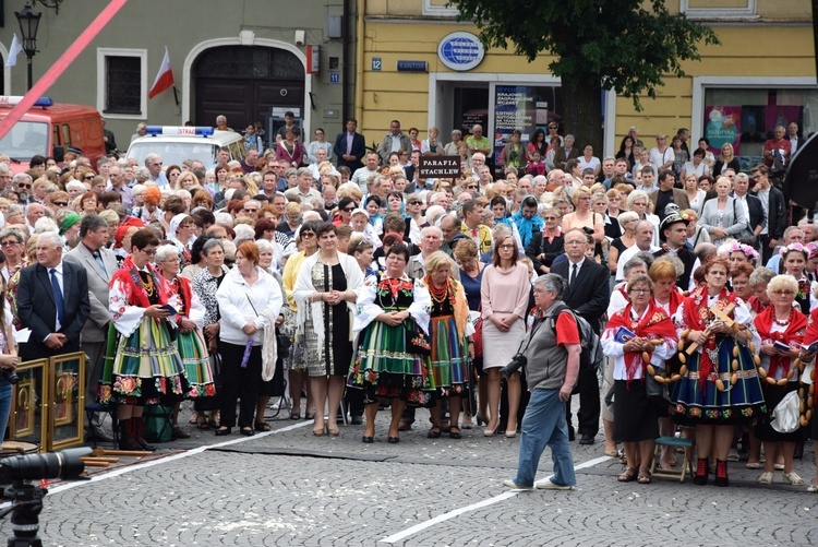 Pożegnanie ikony MB Częstochowskiej w diecezji łowickiej cz. II