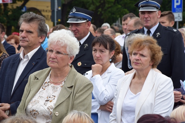 Pożegnanie ikony MB Częstochowskiej w diecezji łowickiej cz. II