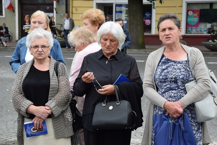 Pożegnanie ikony MB Częstochowskiej w diecezji łowickiej cz. II