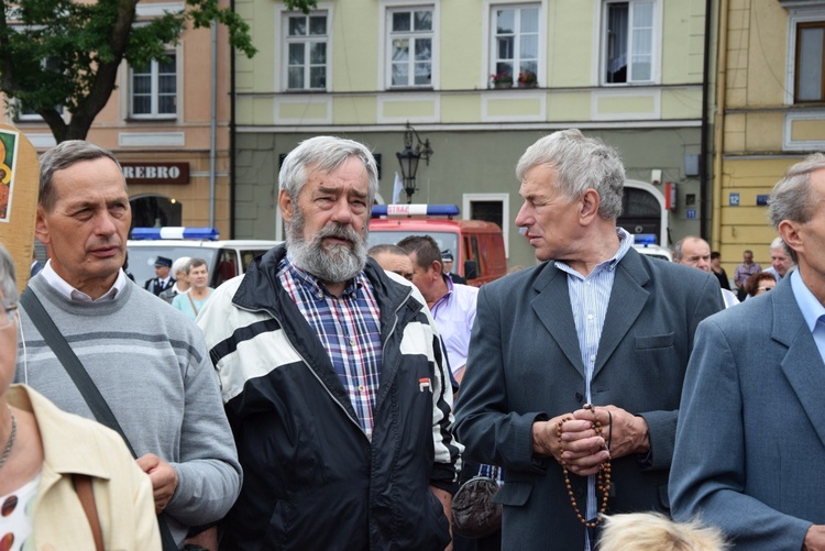 Pożegnanie ikony MB Częstochowskiej w diecezji łowickiej cz. II