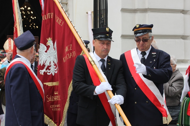 Pożegnanie ikony MB Częstochowskiej w diecezji łowickiej cz. III