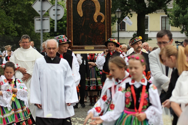 Pożegnanie ikony MB Częstochowskiej w diecezji łowickiej cz. III