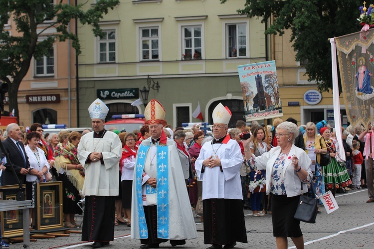 Pożegnanie ikony MB Częstochowskiej w diecezji łowickiej cz. III