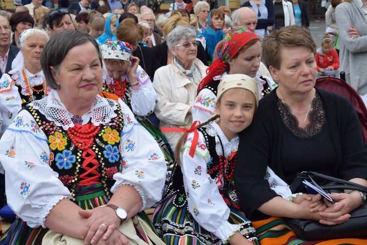 Pożegnanie ikony MB Częstochowskiej w diecezji łowickiej cz. II