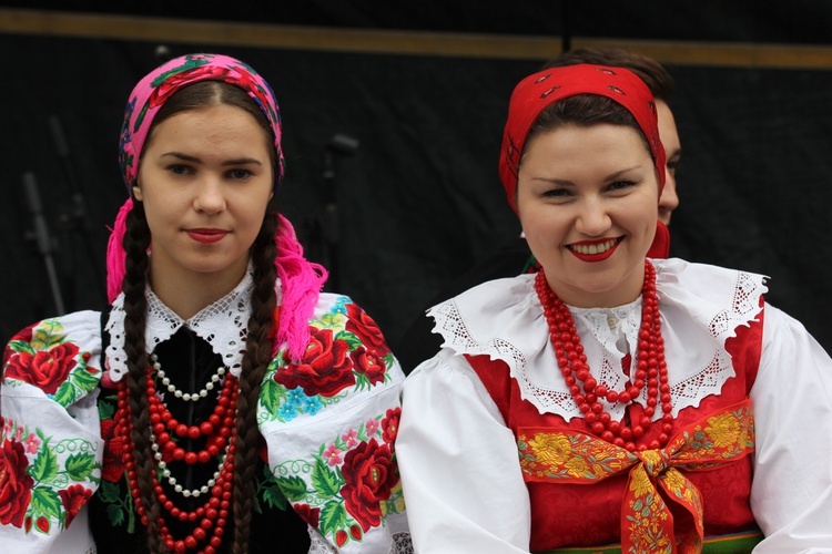 Pożegnanie ikony MB Częstochowskiej w diecezji łowickiej cz. III