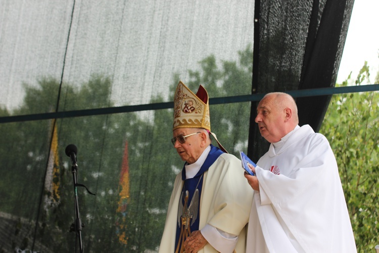 Pożegnanie ikony MB Częstochowskiej w diecezji łowickiej cz. III