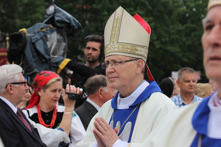 Pożegnanie ikony MB Częstochowskiej w diecezji łowickiej cz. III