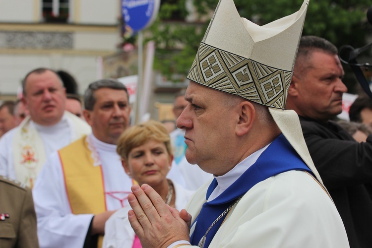 Pożegnanie ikony MB Częstochowskiej w diecezji łowickiej cz. III