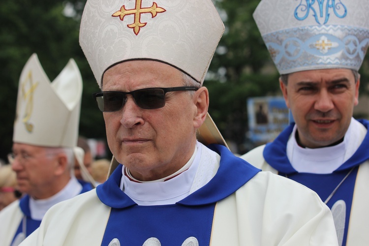 Pożegnanie ikony MB Częstochowskiej w diecezji łowickiej cz. III