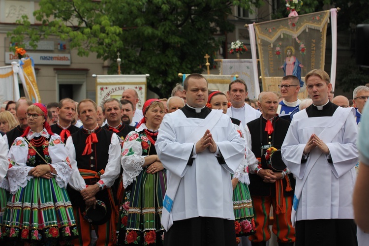 Pożegnanie ikony MB Częstochowskiej w diecezji łowickiej cz. III