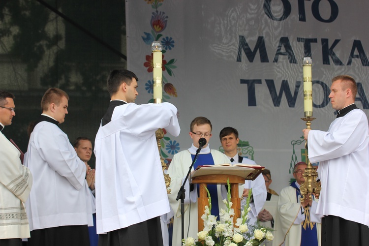 Pożegnanie ikony MB Częstochowskiej w diecezji łowickiej cz. III