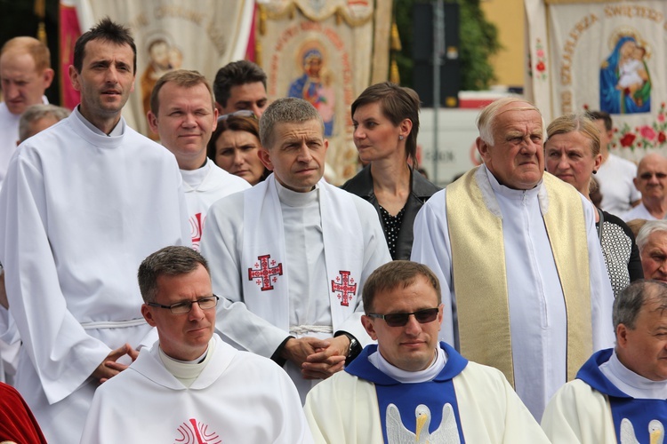 Pożegnanie ikony MB Częstochowskiej w diecezji łowickiej cz. III