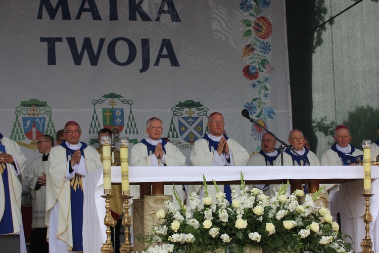 Pożegnanie ikony MB Częstochowskiej w diecezji łowickiej cz. III