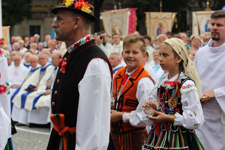 Pożegnanie ikony MB Częstochowskiej w diecezji łowickiej cz. III