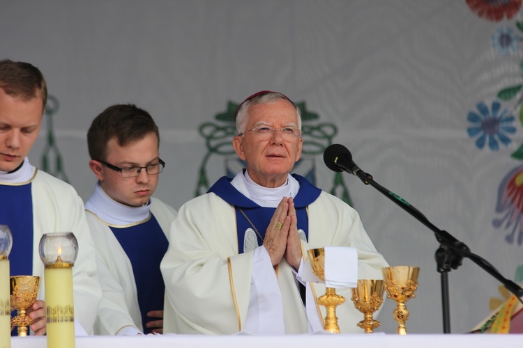 Pożegnanie ikony MB Częstochowskiej w diecezji łowickiej cz. III