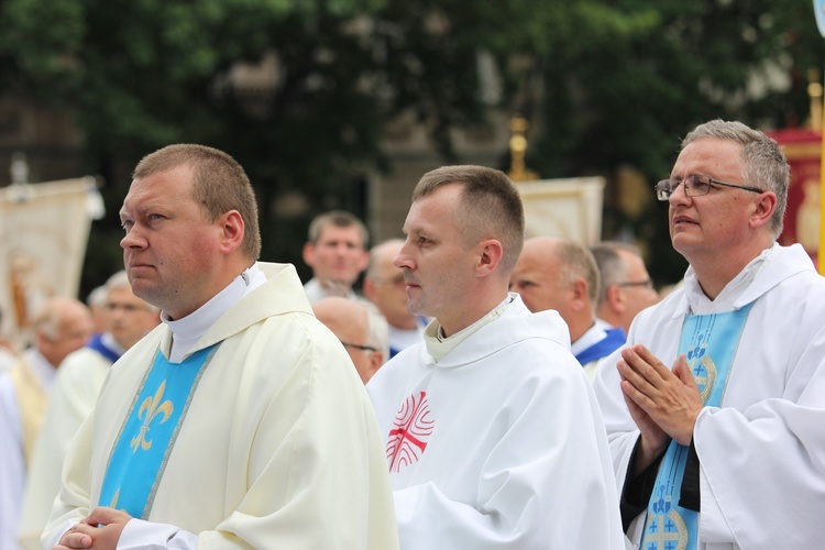 Pożegnanie ikony MB Częstochowskiej w diecezji łowickiej cz. III