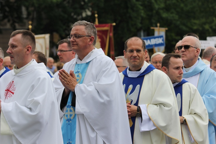 Pożegnanie ikony MB Częstochowskiej w diecezji łowickiej cz. III