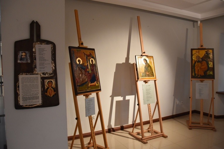 Wystawa ikon w Przasnyszu