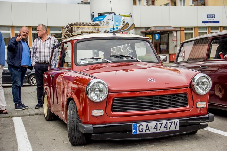 VI Olsztyński Zlot Miłośników Pojazdów PRL