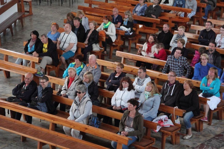 "Słowo i muzyka u jezuitów"