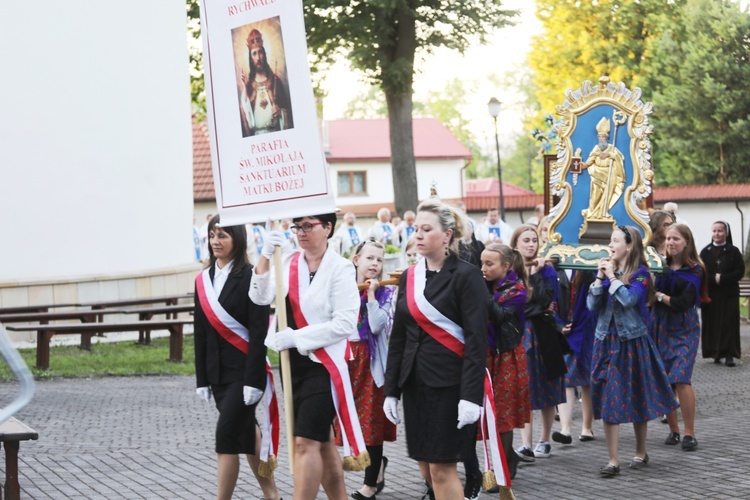 Nabożeństwo fatimskie w Rychwałdzie - 13 lipca 2017