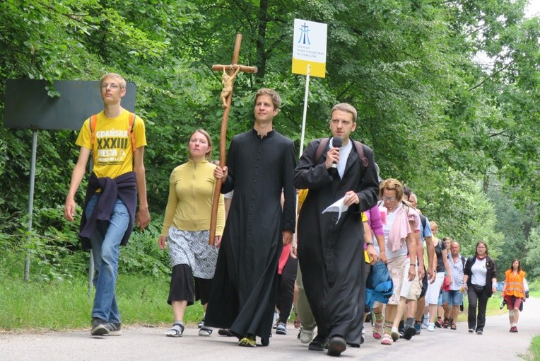 Pielgrzymowanie daje radość