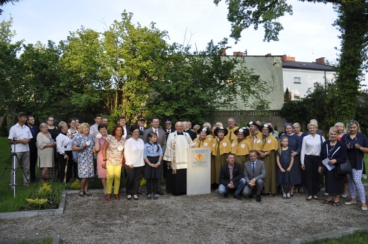 Odsłonięcie tablicy stacyjnej Camino w Skierniewicach