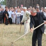 Łowickie Żniwa w skansnie w Maurzycach