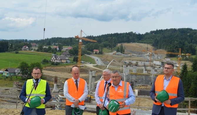 Minister Adamczyk wizytował budowę zakopianki