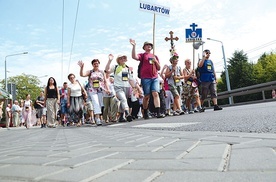 Wśród pątników są tacy, którzy nie wyobrażają sobie wakacji bez rekolekcji w drodze.