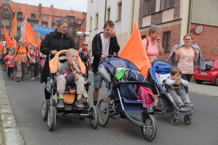 Wyruszyła 25. Piesza Pielgrzymka Legnicka