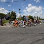 Peleton w Świątnikach Górnych